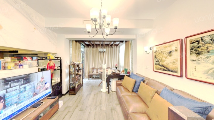 青城365宅院二手房实景图