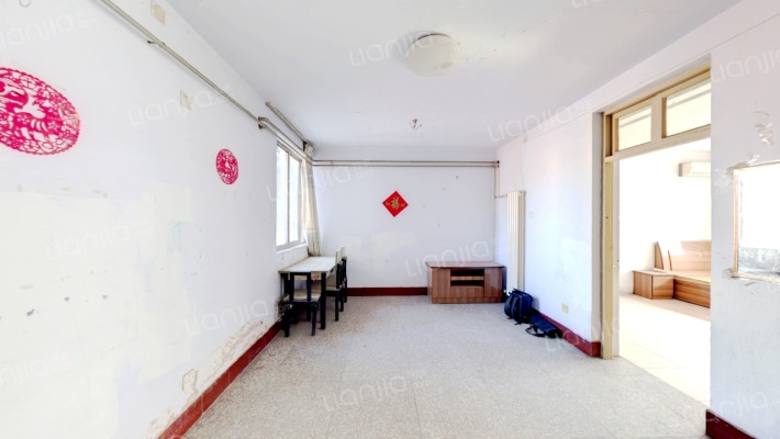 医药总公司家属院二手房实景图