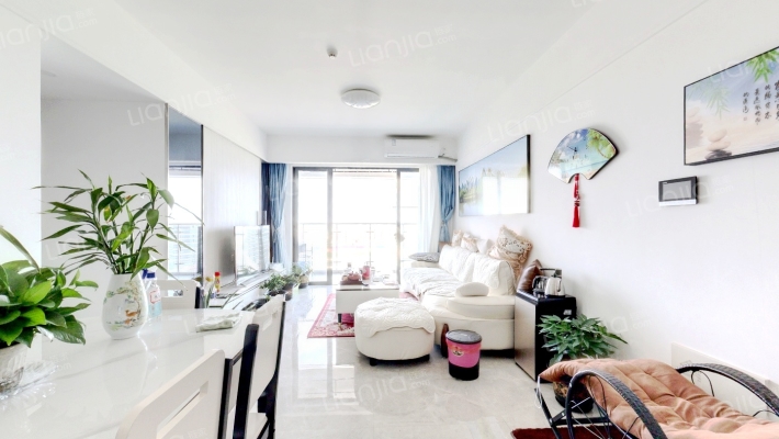 迪茵湖小镇悦蓉花园二手房实景图