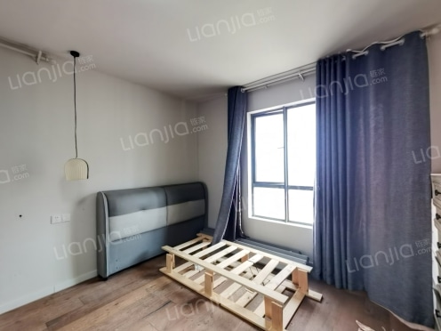 合租·君悦豪庭（昆山） 5居室 南卧