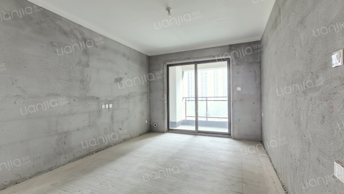 正弘汀兰苑二手房实景图