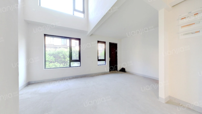 金地水悦堂二手房实景图