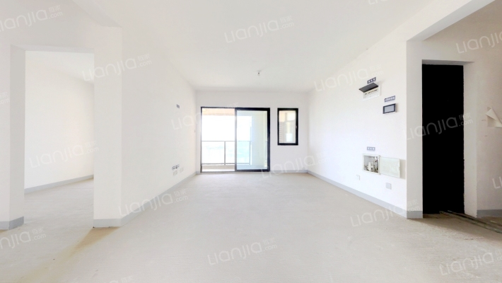 万达公园里1期二手房实景图