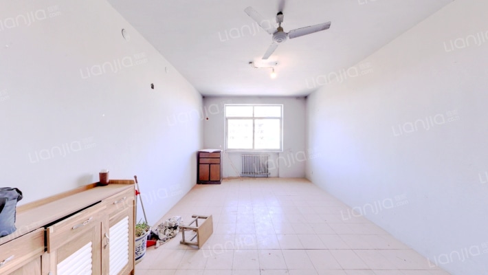 公路工程队家属楼二手房实景图