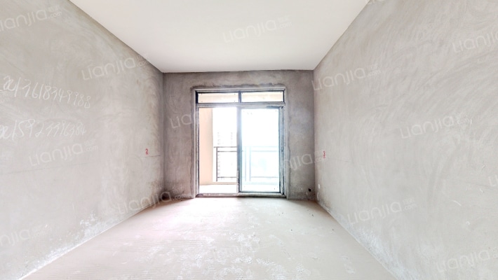 桥达蓝湾半岛二手房实景图