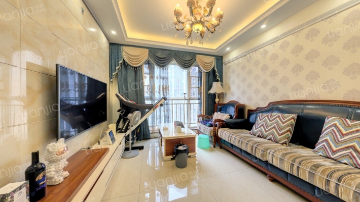 蓝光东方天地二手房实景图