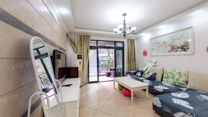 艺锦湾一期二手房实景图