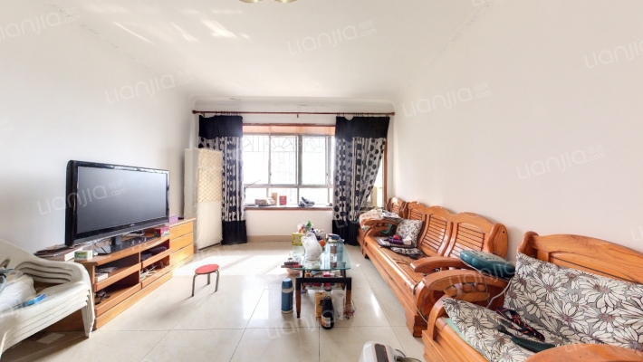 嘉本花园二手房实景图