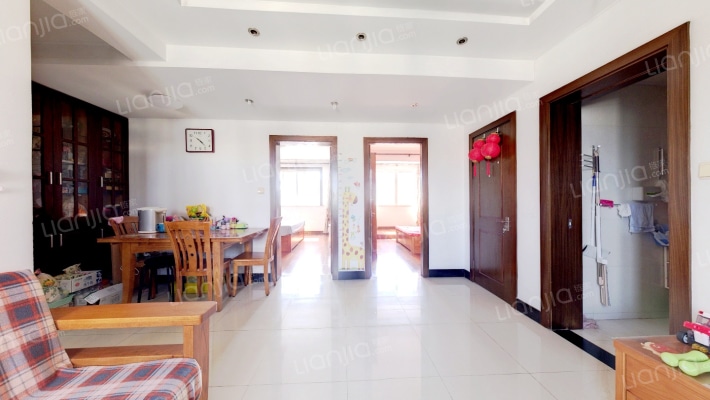 长江路780弄二手房实景图