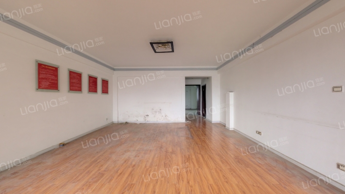 九龙阁二手房实景图