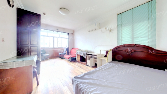 泉灵小区二手房实景图