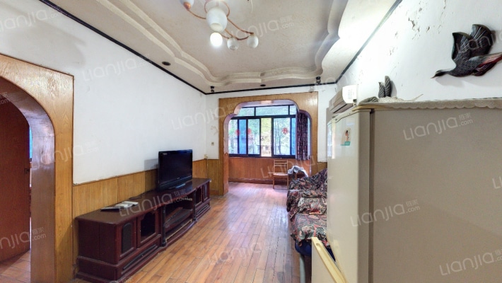 勤居村二手房实景图