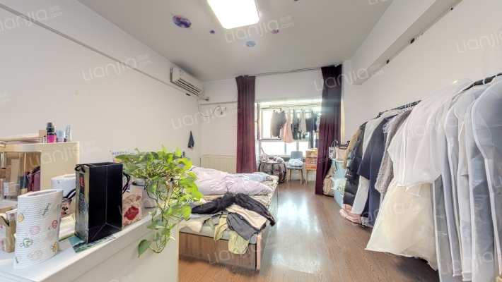 上地佳园二手房实景图