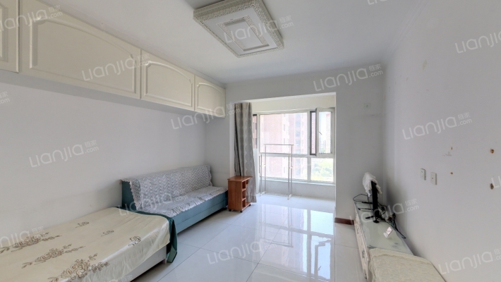 名流印象四五期二手房实景图