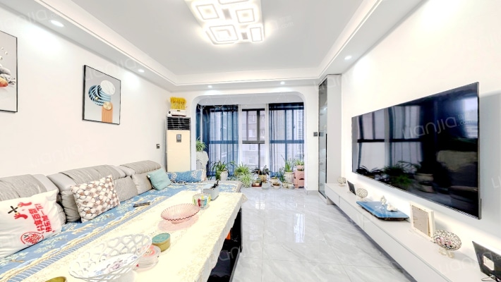 红华新天地安置房小区二手房实景图