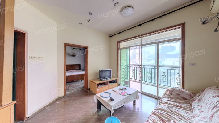 联芳花园6期二手房实景图