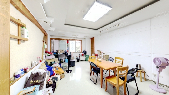 邦妮大厦二手房实景图