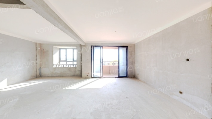 方阳百合苑二手房实景图