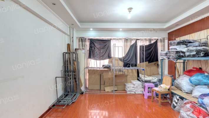 荷花名都二手房实景图