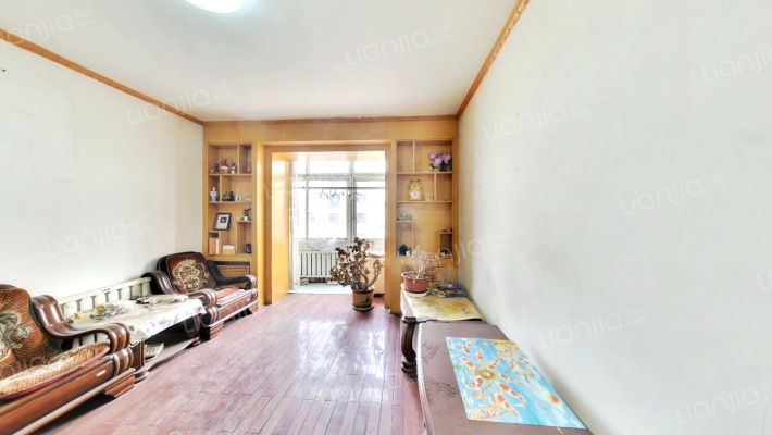 二道江小区吉热住宅二手房实景图