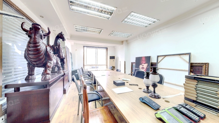 美华大厦二手房实景图