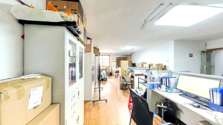 康宁大厦二手房实景图