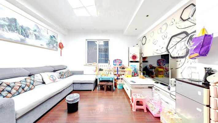 冠云花园二手房实景图