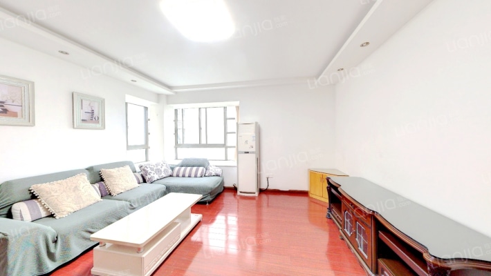 雨辰文星南区二手房实景图