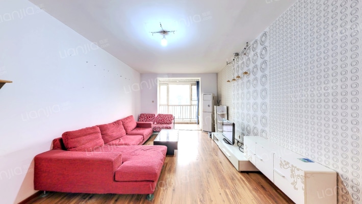 亲亲小镇南区二手房实景图