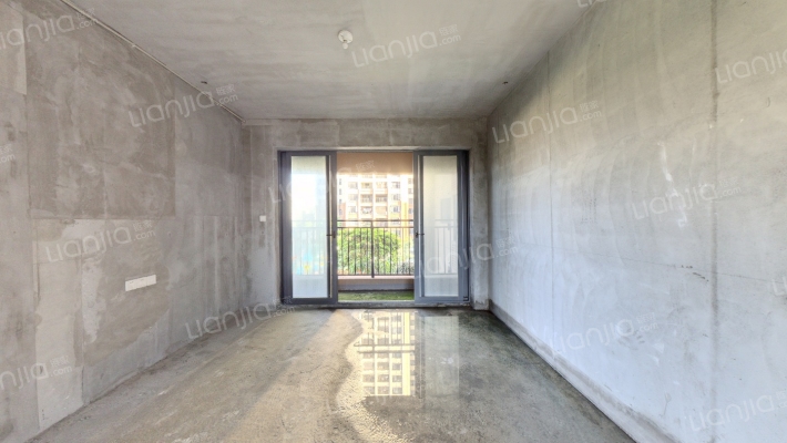 碧桂园·玫瑰臻园二手房实景图