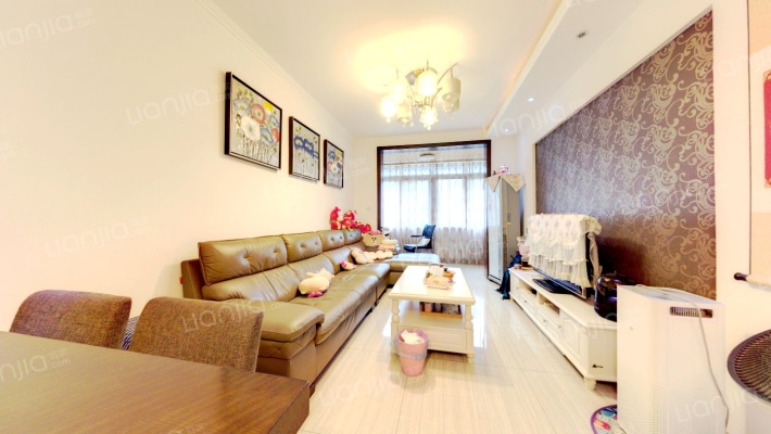 商业街65号二手房实景图