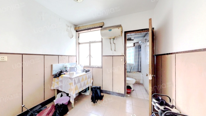 车站社区二手房实景图