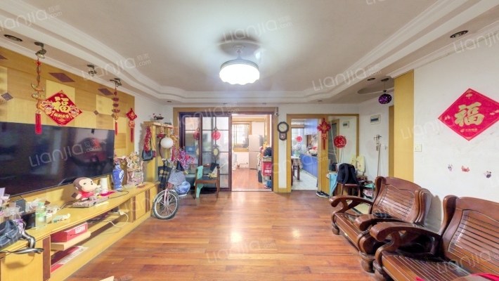 黑龙江路26号二手房实景图