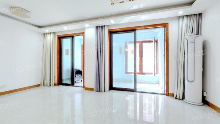 金地名悦二手房实景图