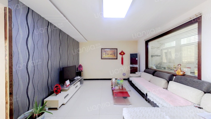 宝平景苑西区二手房实景图