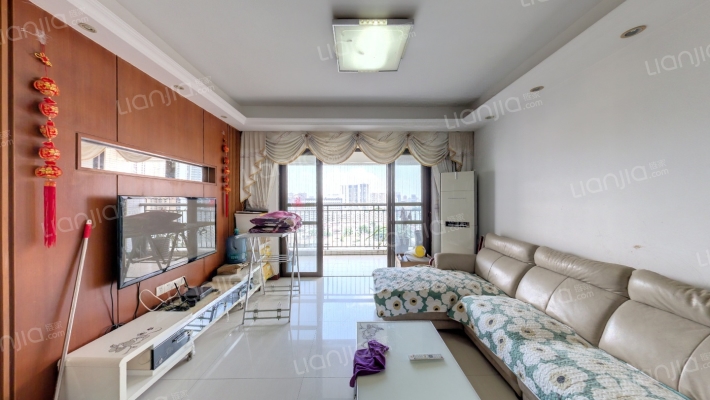 天域米兰阳光二手房实景图