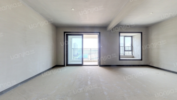 保利青年荣耀二手房实景图