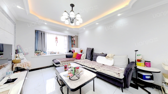 新景鼎南川宇二手房实景图