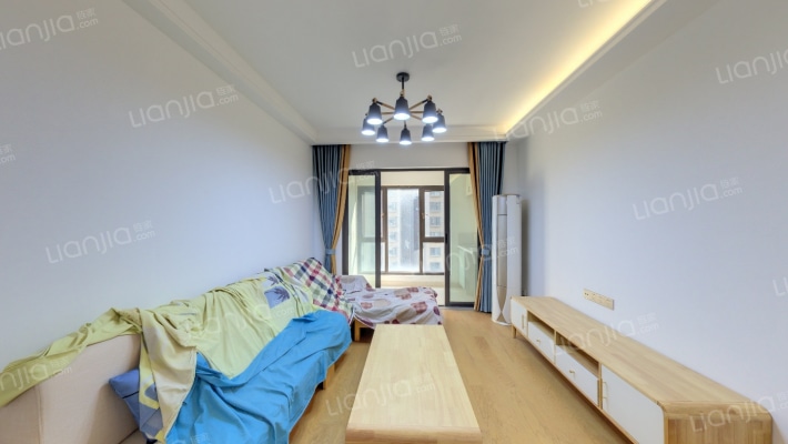 阳光城尚东湾二手房实景图