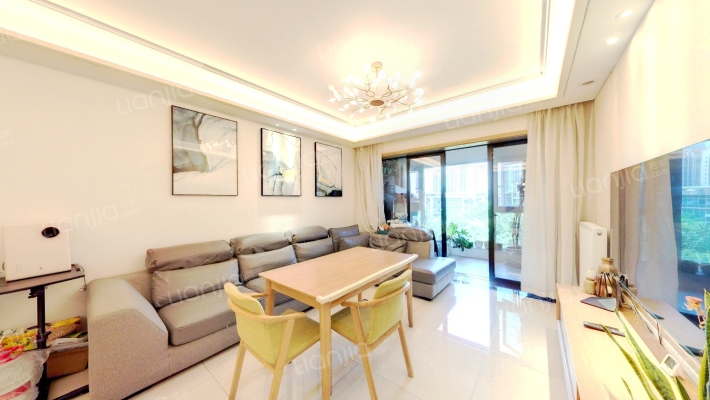 中德英伦联邦D区二手房实景图