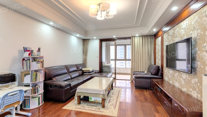 金地天逸二手房实景图