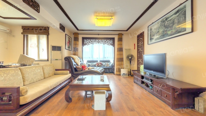 加州水郡三期二手房实景图