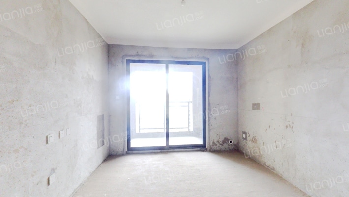 正弘愉心苑二手房实景图