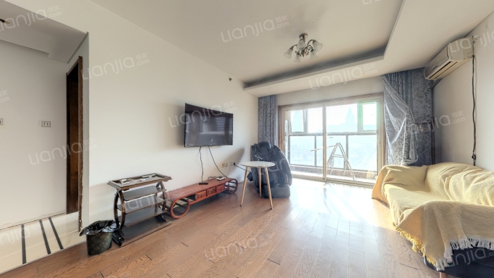 青岛印象金沙滩二手房实景图