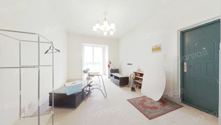 岷江河畔二手房实景图