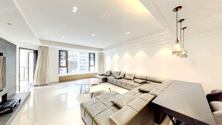 云顶至尊二手房实景图