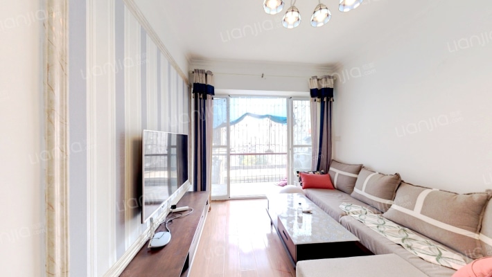 六合公寓二手房实景图