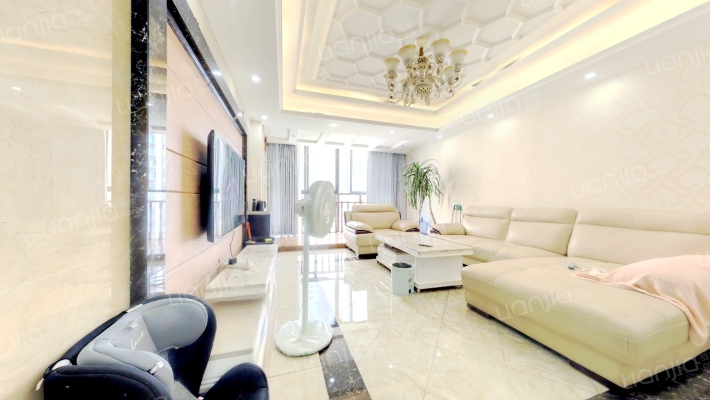 琥珀庭院二手房实景图