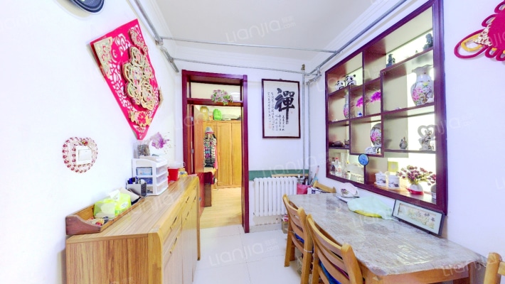 幼师单位宿舍二手房实景图