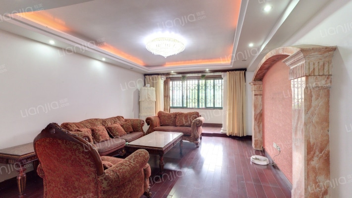 塞纳丽景二手房实景图